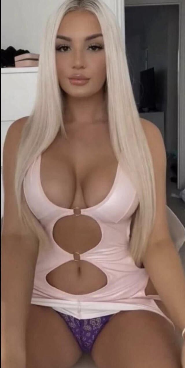 Upskirts