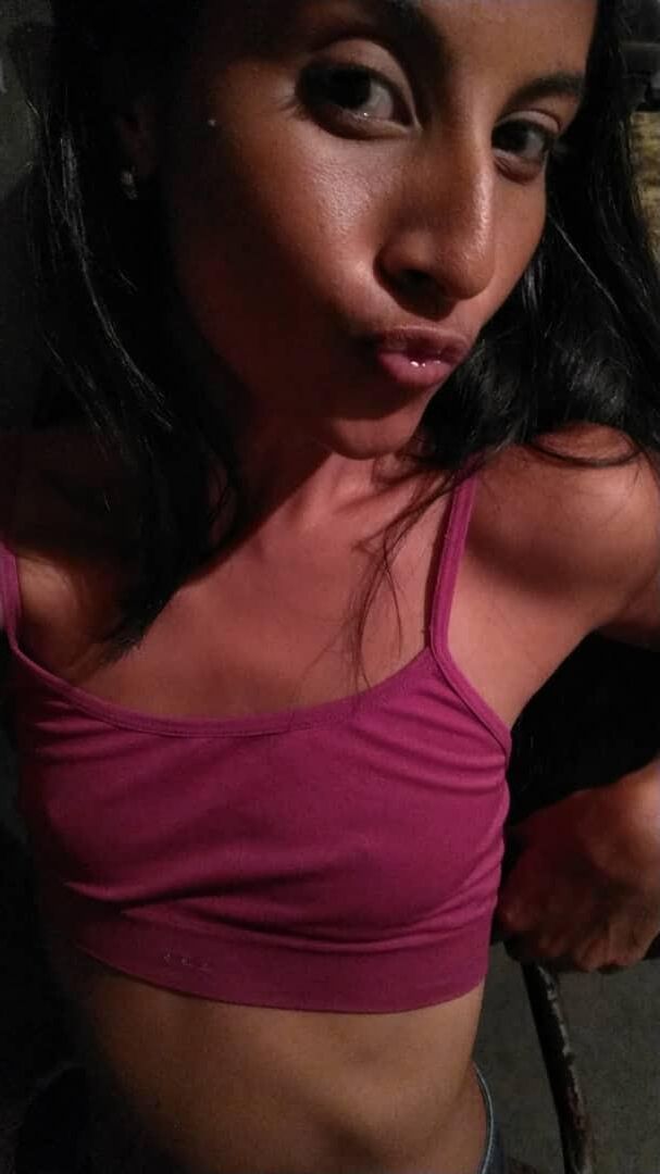 Skinny Latina Rossana B.