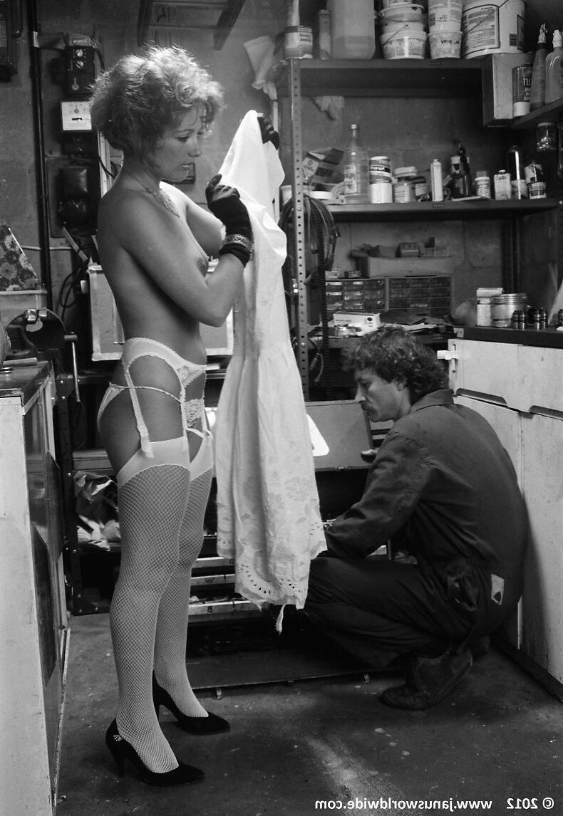 Retro Spanking Janus garage mechanic encounter