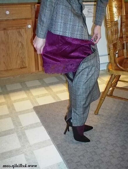 Kelli Unknown set Grey suit, purple full slip