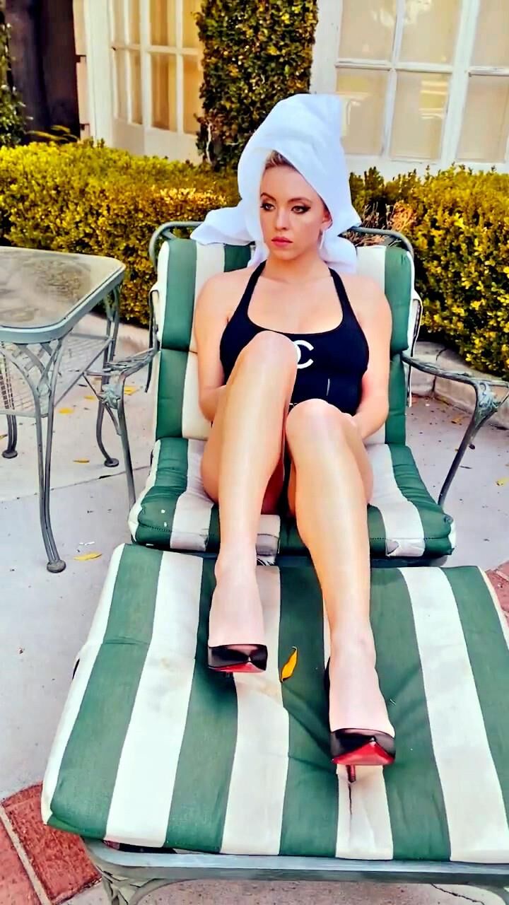 Feet Sydney Sweeney