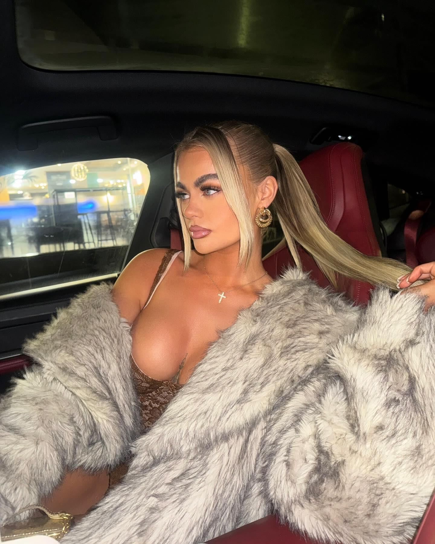 Fuckable hypersexualized Chav Chavs