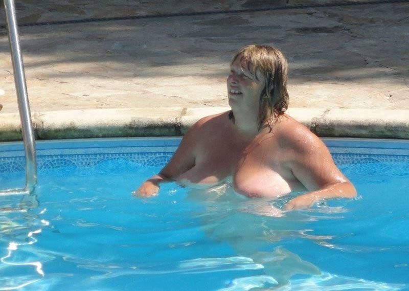 UK Busty Blonde Frau Fiona