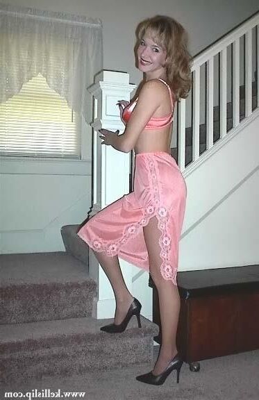 Kelli TH TH BOWN SWEAR e PEACH MEIO SLIP