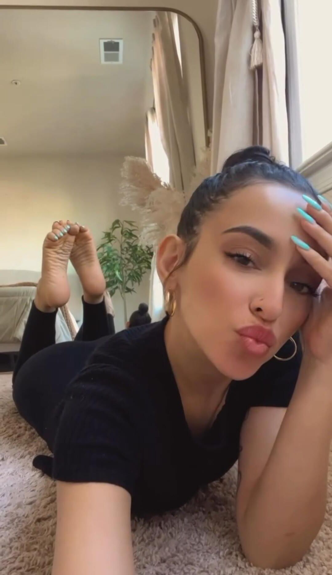 Feet gallery 