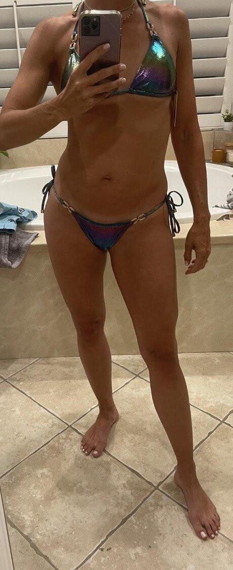 Kelly American Mature Milf exposée