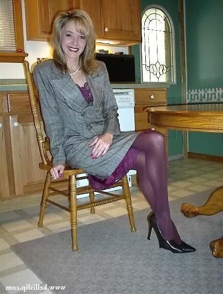 Kelli Unknown set Grey suit, purple full slip