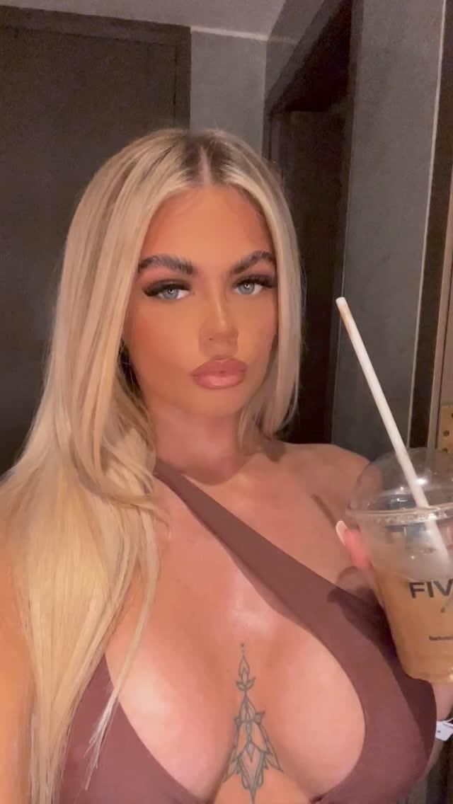 Fuckable hypersexualized Chav Chavs