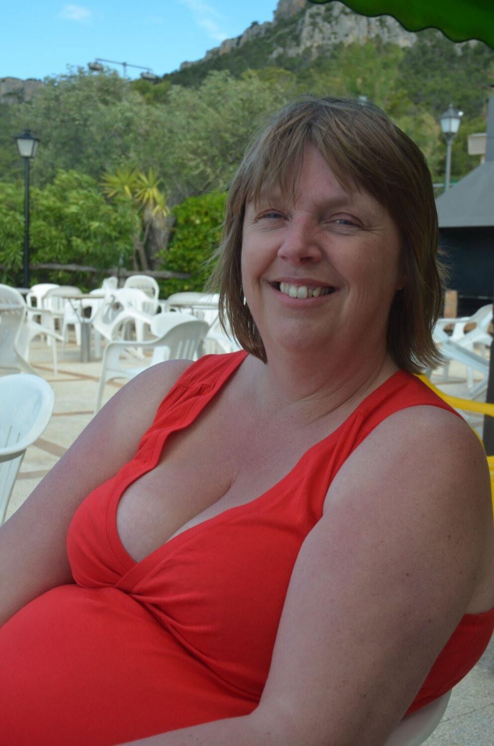 UK Busty Blonde Frau Fiona