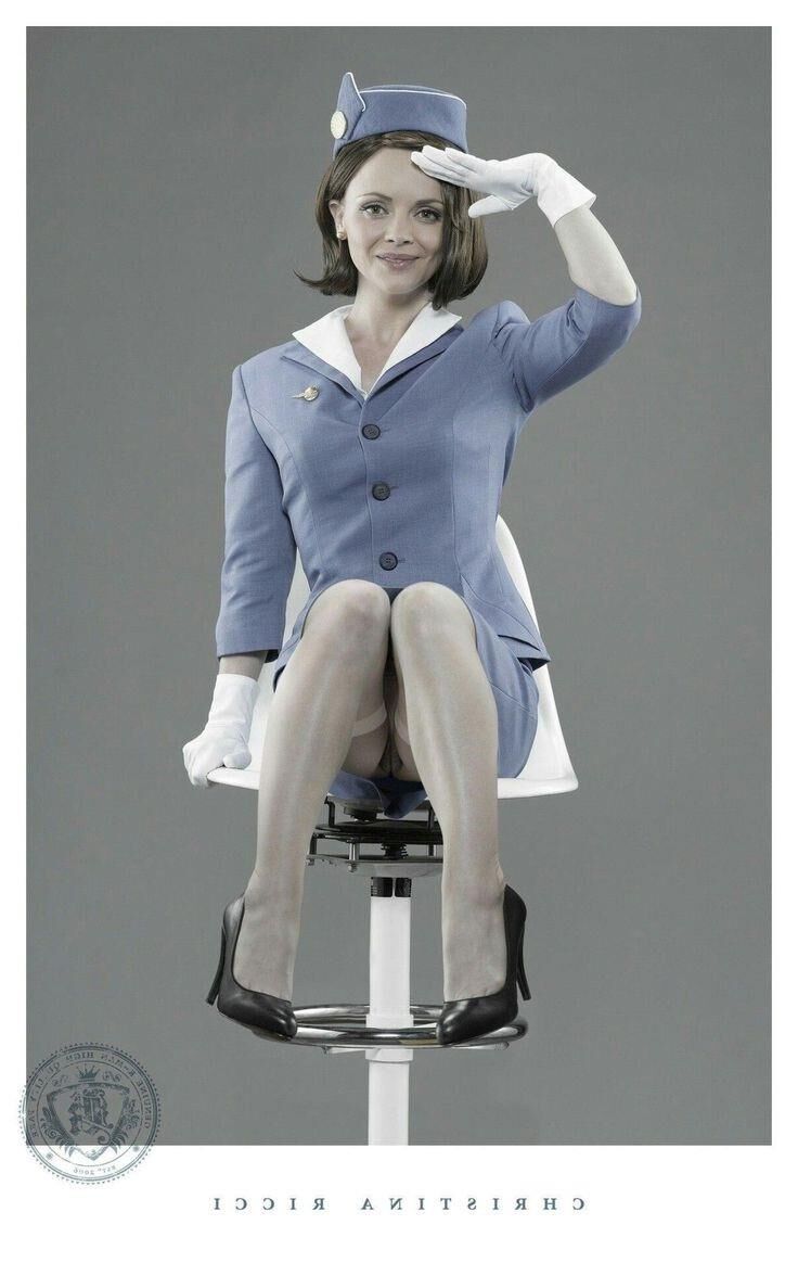 🔹 PAN AM When Stewardesses Still Gave Full Service
