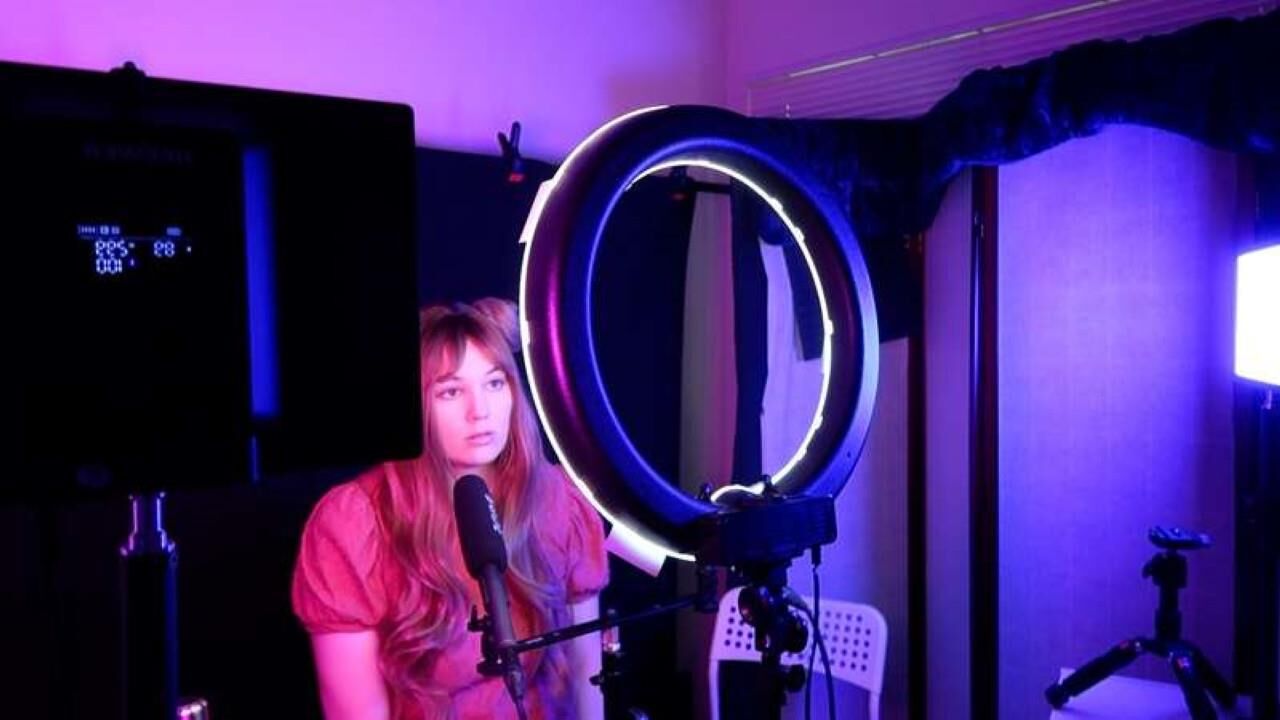 Galoshes suaves ASMR Algumas fotos atualizadas "nos bastidores"