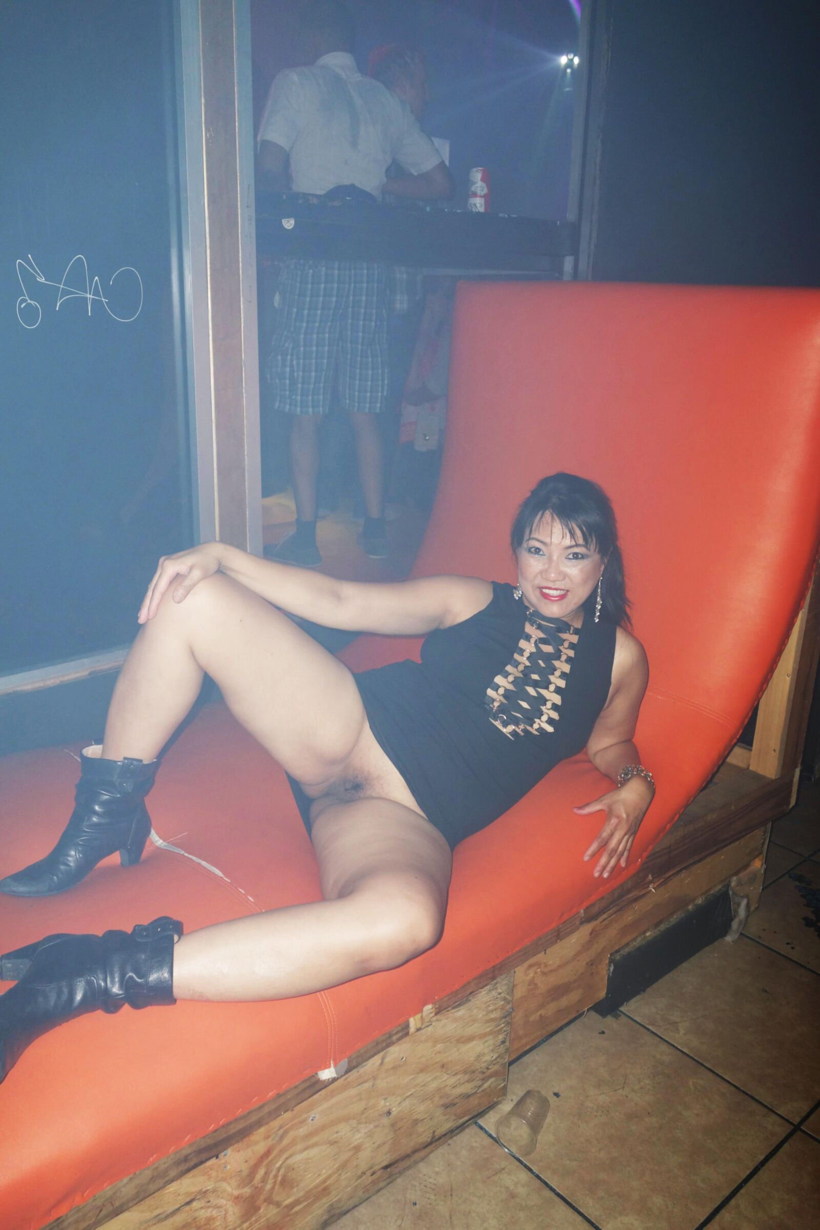 Luann Nguyen in Houston Web Slut und Hure