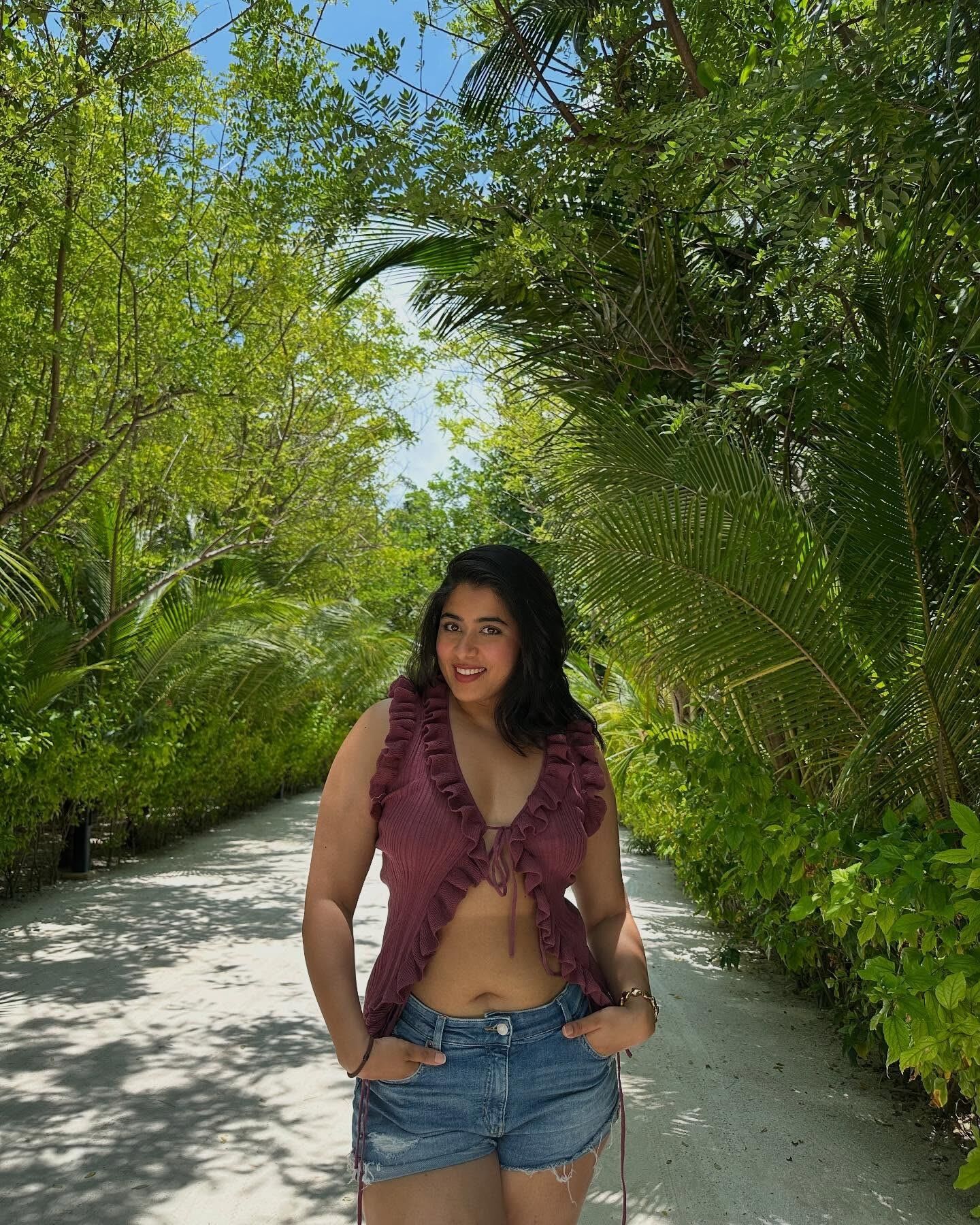 Hardcore und Softcore (Desi indische Tanten und MILF)