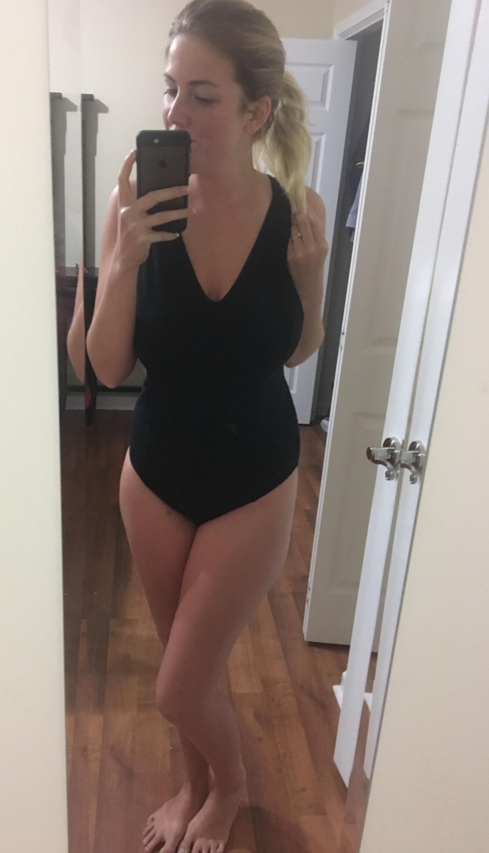 Sexy blonde milf