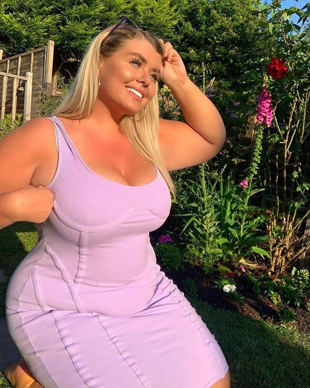 Isabel \"Izzy\" Nicholls Blonde Busty BBW Beauty NN