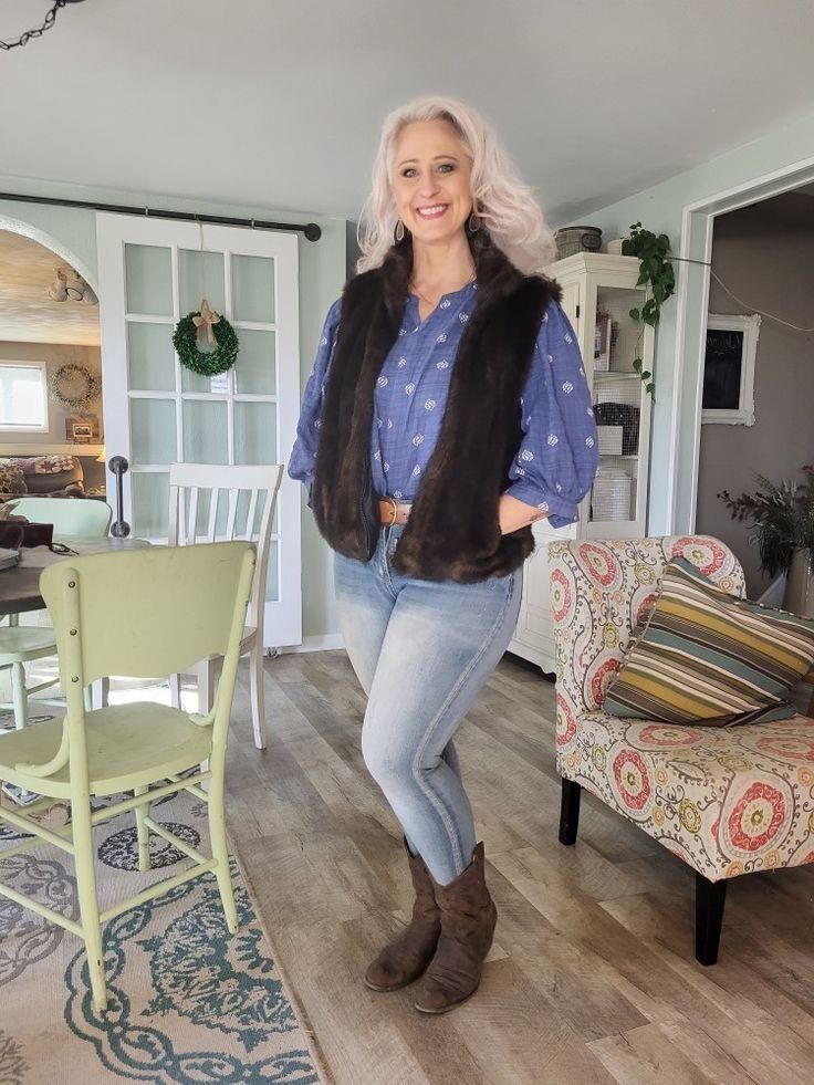 P Intérêt pour la beauté magnifique blogueur de milf gris mature