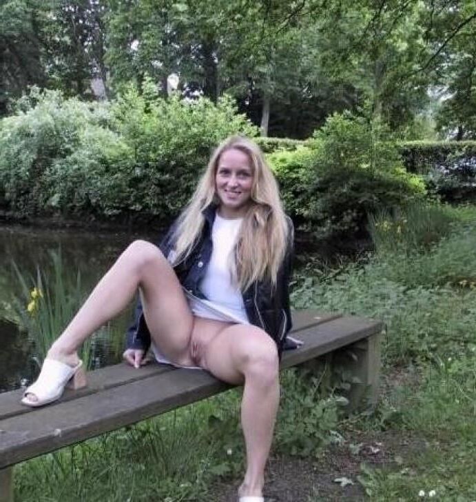 photos vêtements upskirt
