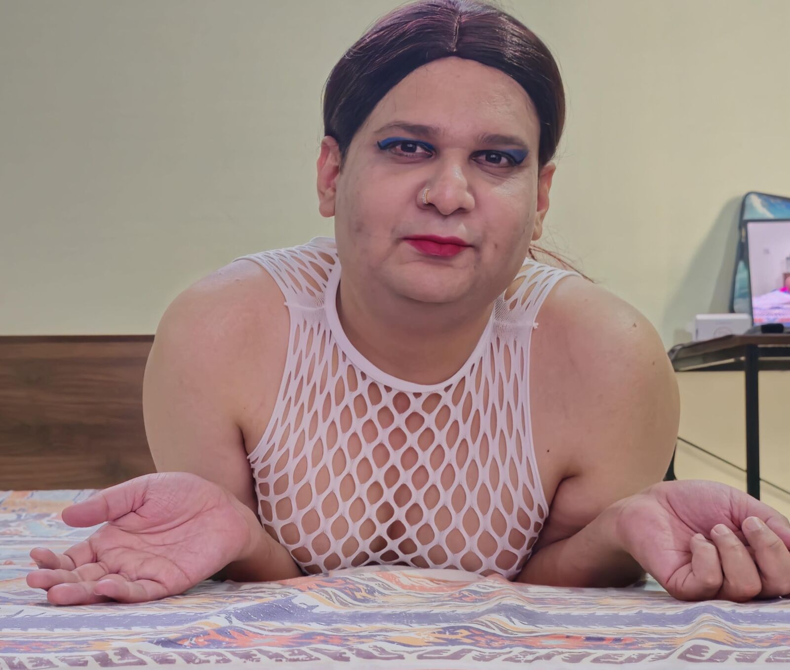 pelirroja shemale monica m en malas blancas s