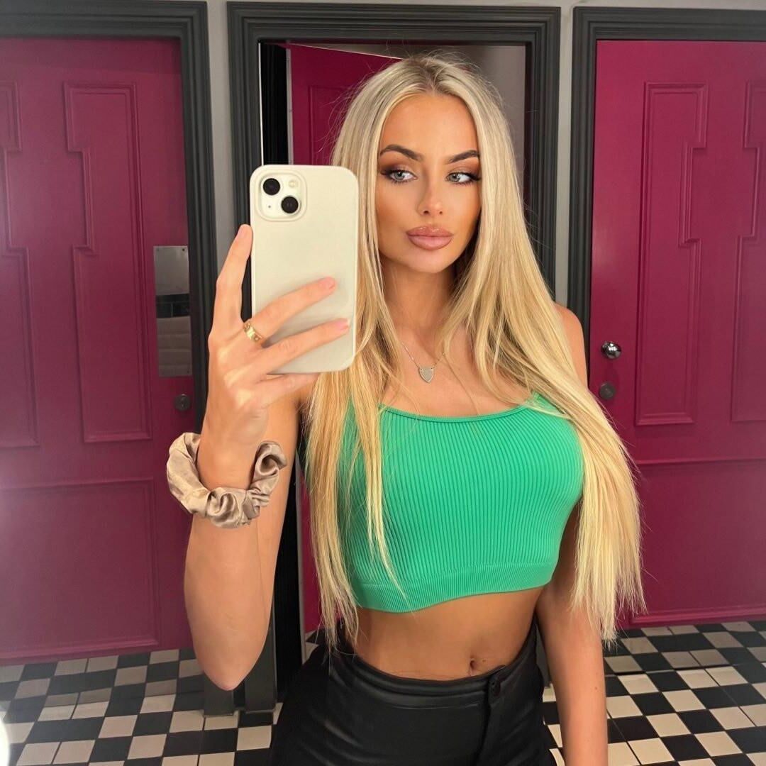 Fuckable hypersexualized Chav Chavs