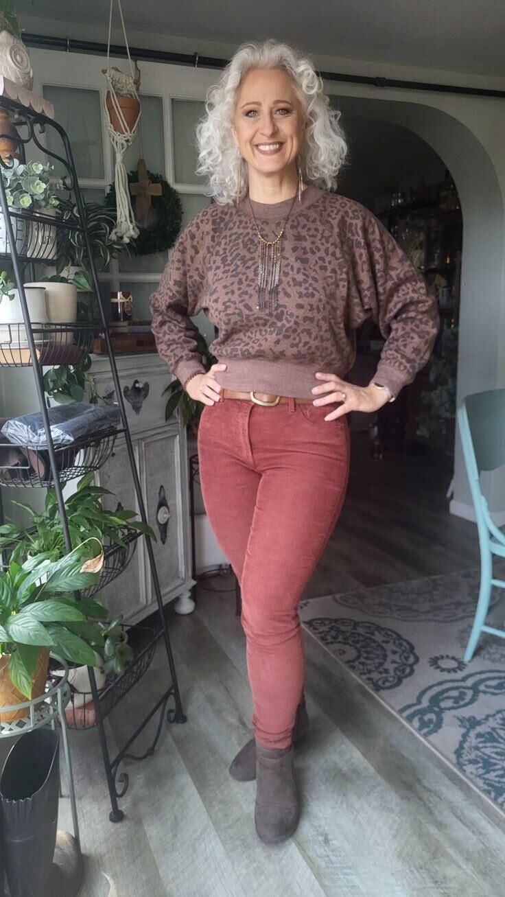 P Intérêt pour la beauté magnifique blogueur de milf gris mature