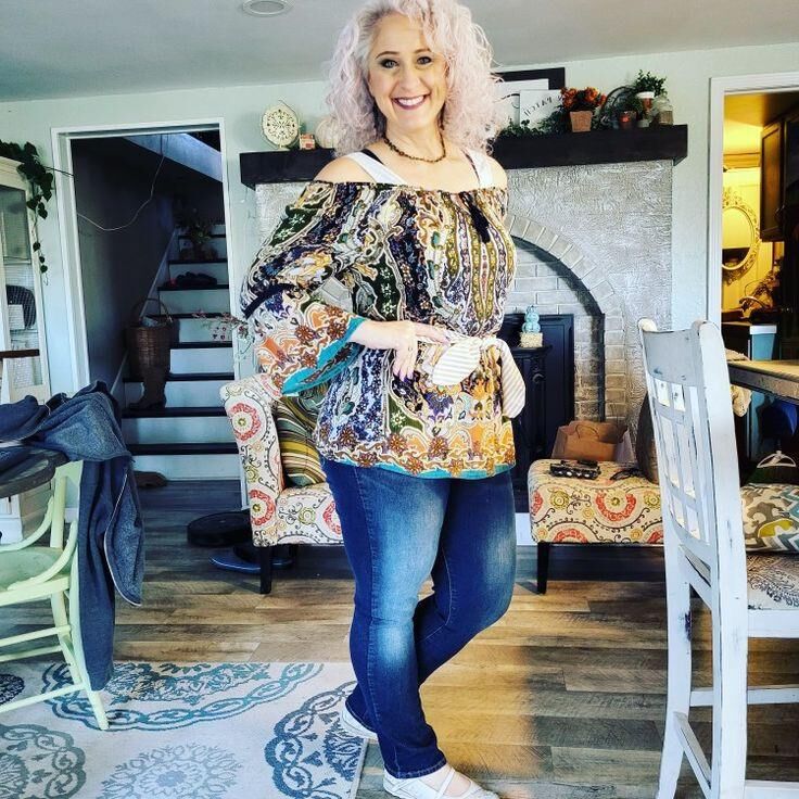 P Intérêt pour la beauté magnifique blogueur de milf gris mature