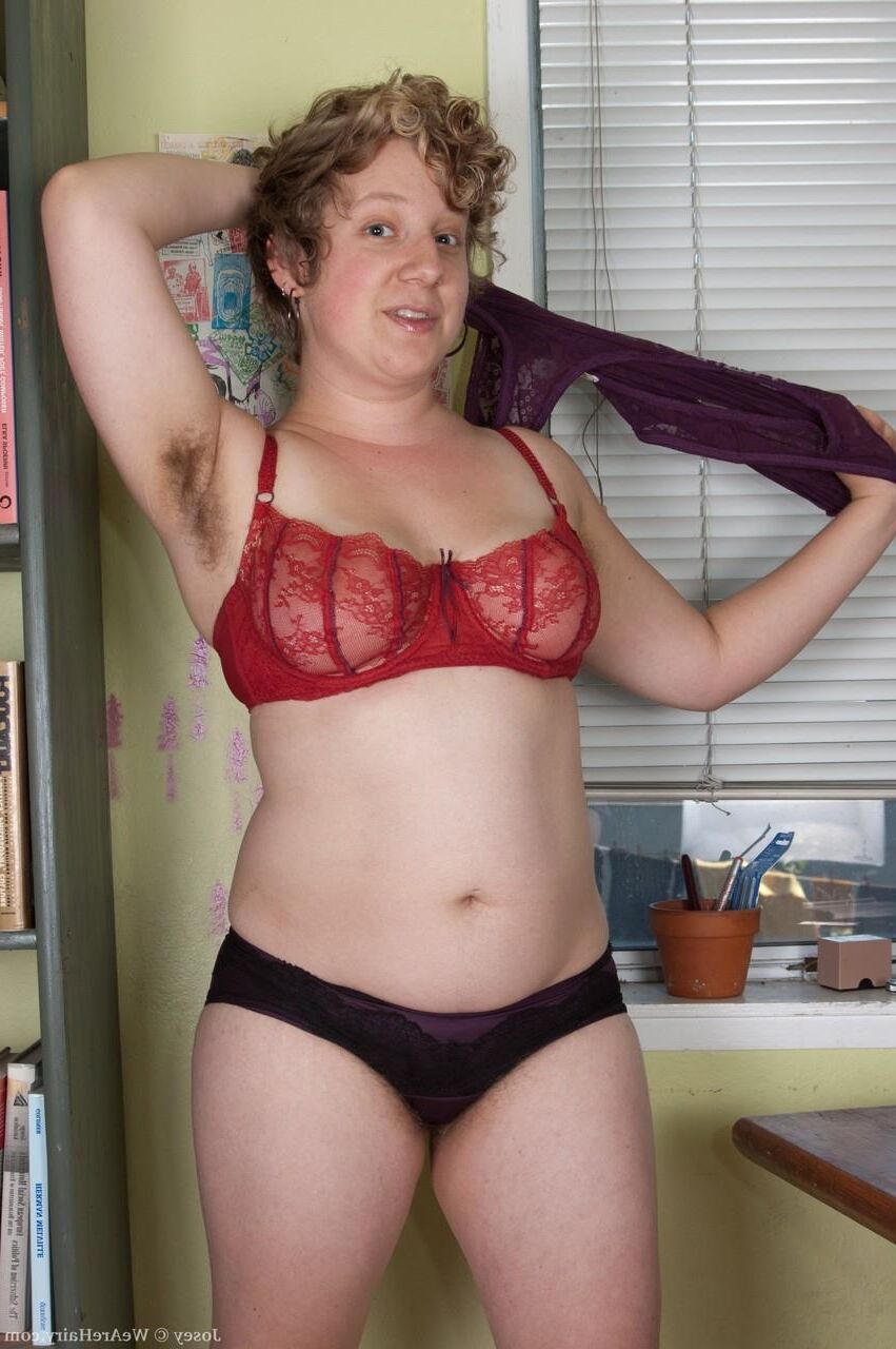Mature Set Josie