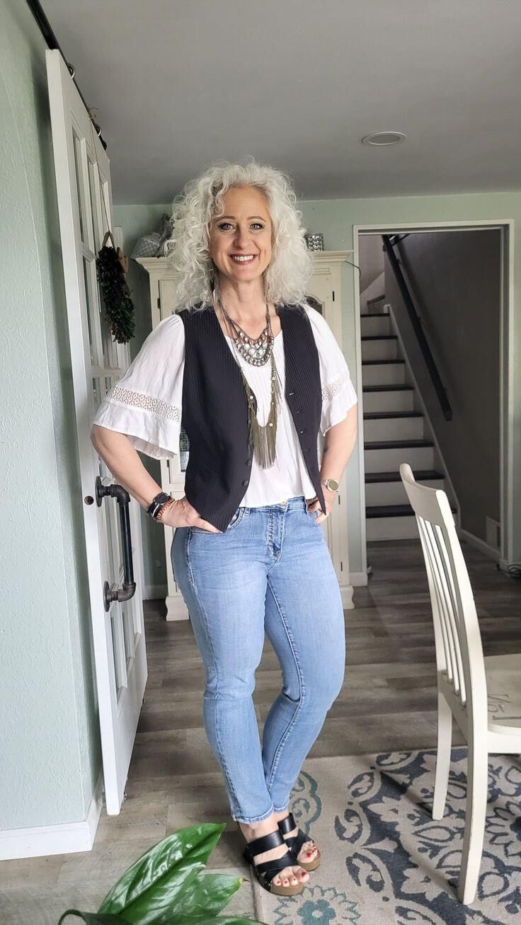 P Intérêt pour la beauté magnifique blogueur de milf gris mature