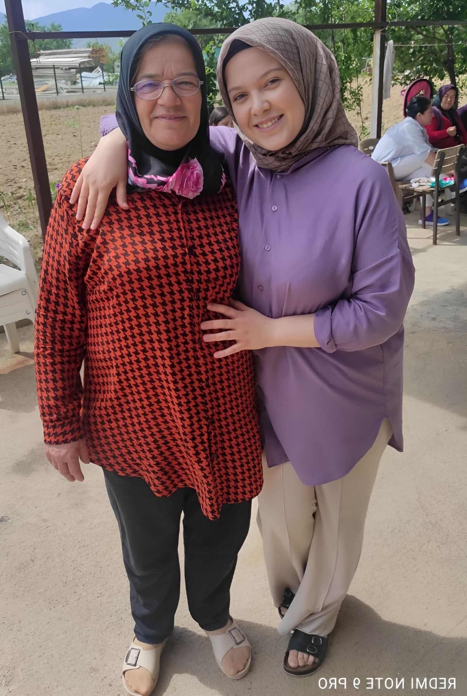 TURKISH SEXY HIJAB 