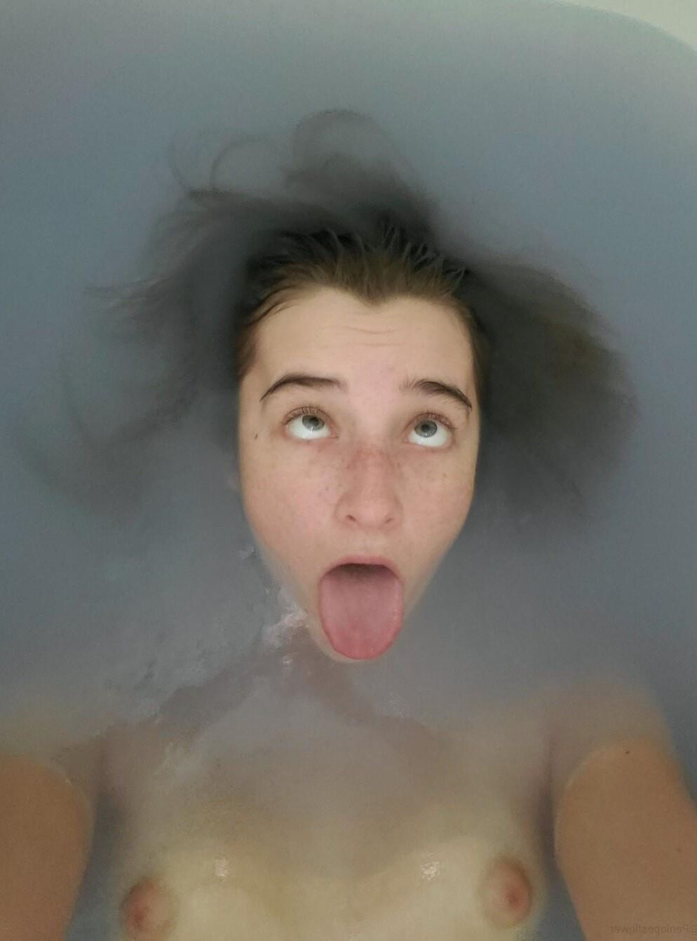 Petite amie amateur