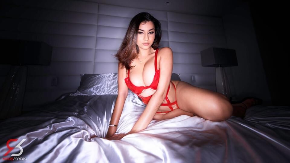 Roxie Sinner