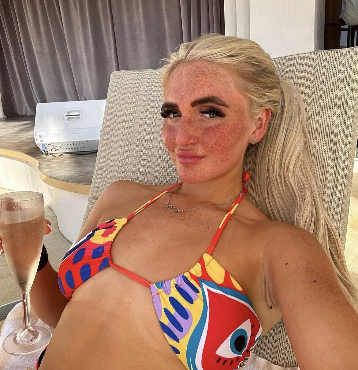 Bikini Slut Tilly