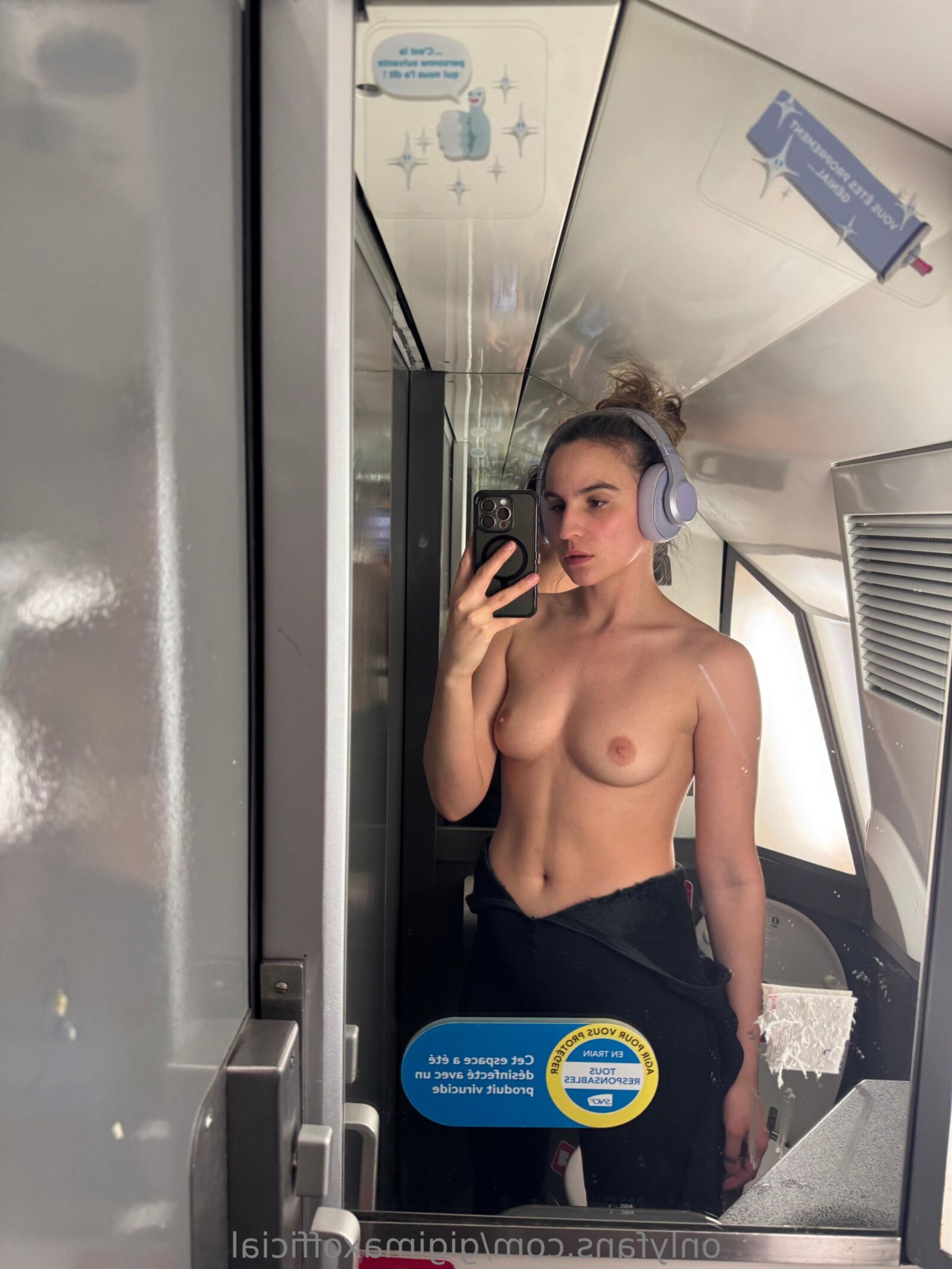 Gigi sexy böse Schönheit Französisch Brünette Mädchen gemischte heiße Aufnahmen