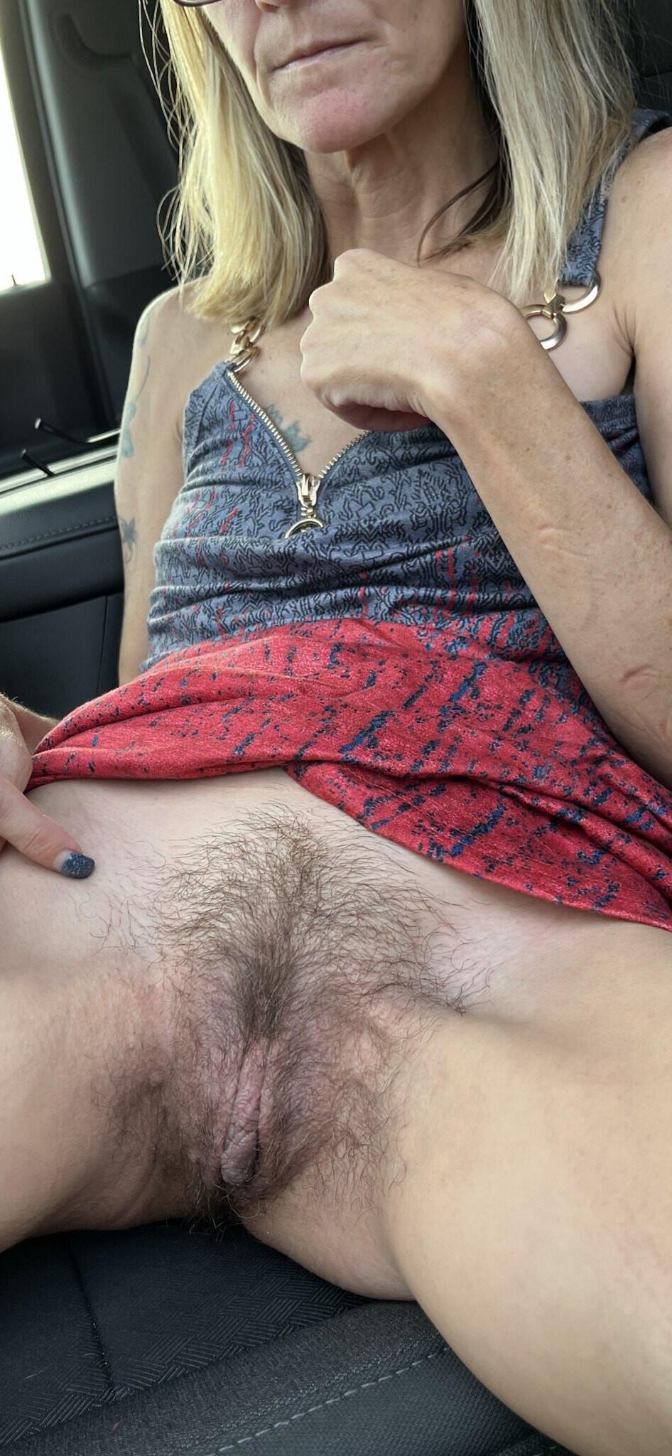 SKINNY FUCKMEAT BECKY