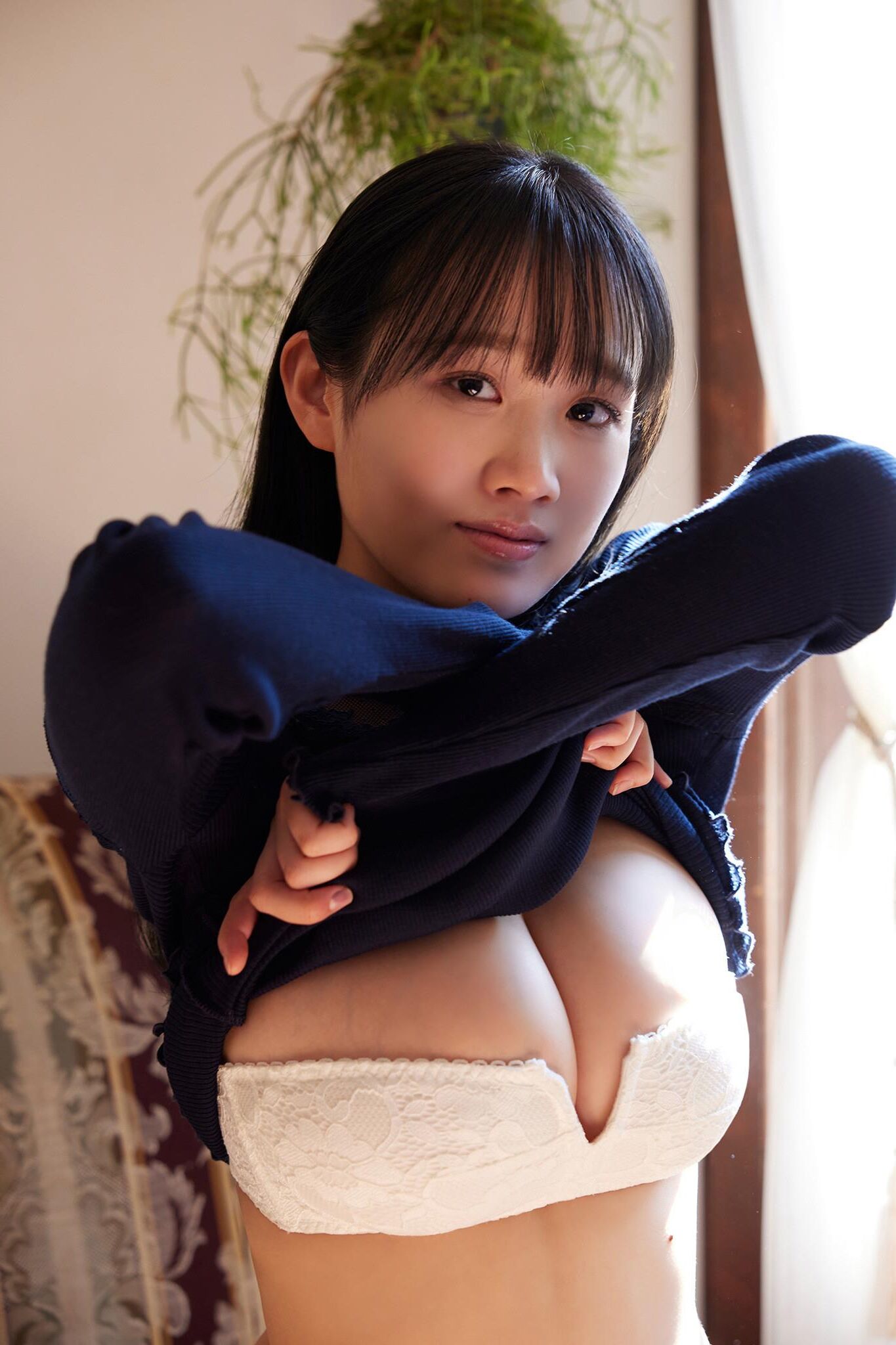 Riho Okumura Reiche Brüste aus Kumamoto