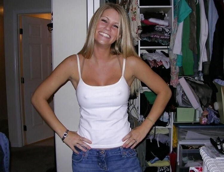 Loiras quentes com lindos pokies