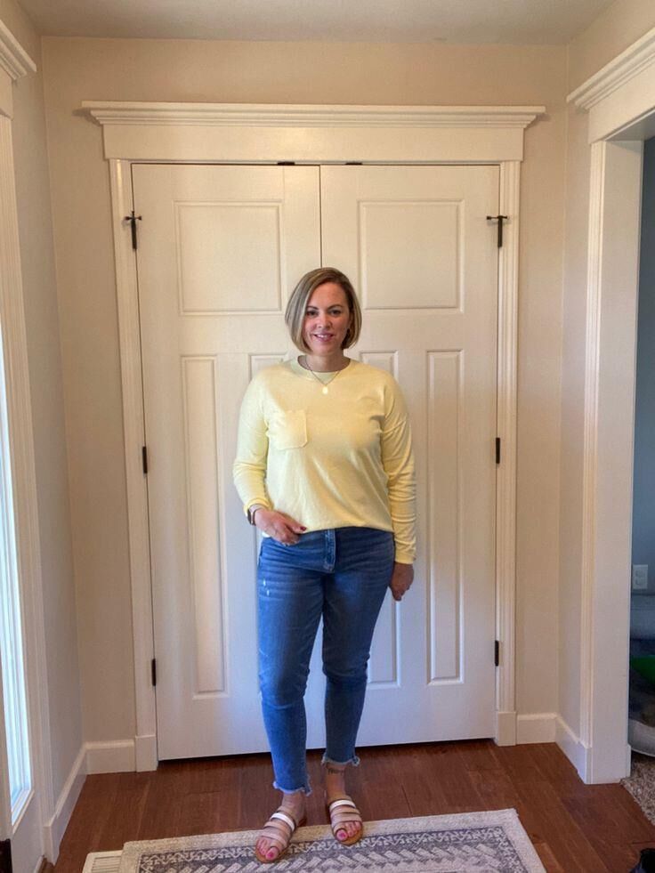 P interesse em beleza adorável loira com Milf Cassandra