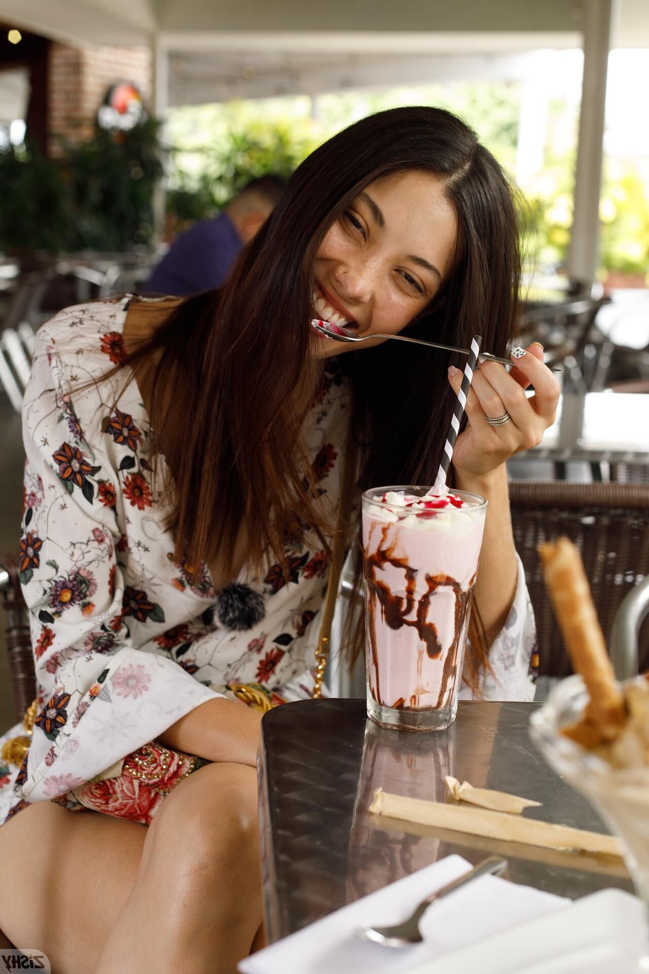 Julia Campos Milkshake Cumbia