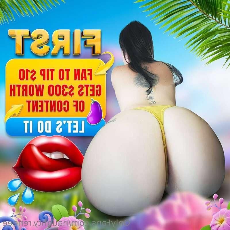 Rene Big Butt Big Tits Curvy Brunette with Glasses Mixed Shots