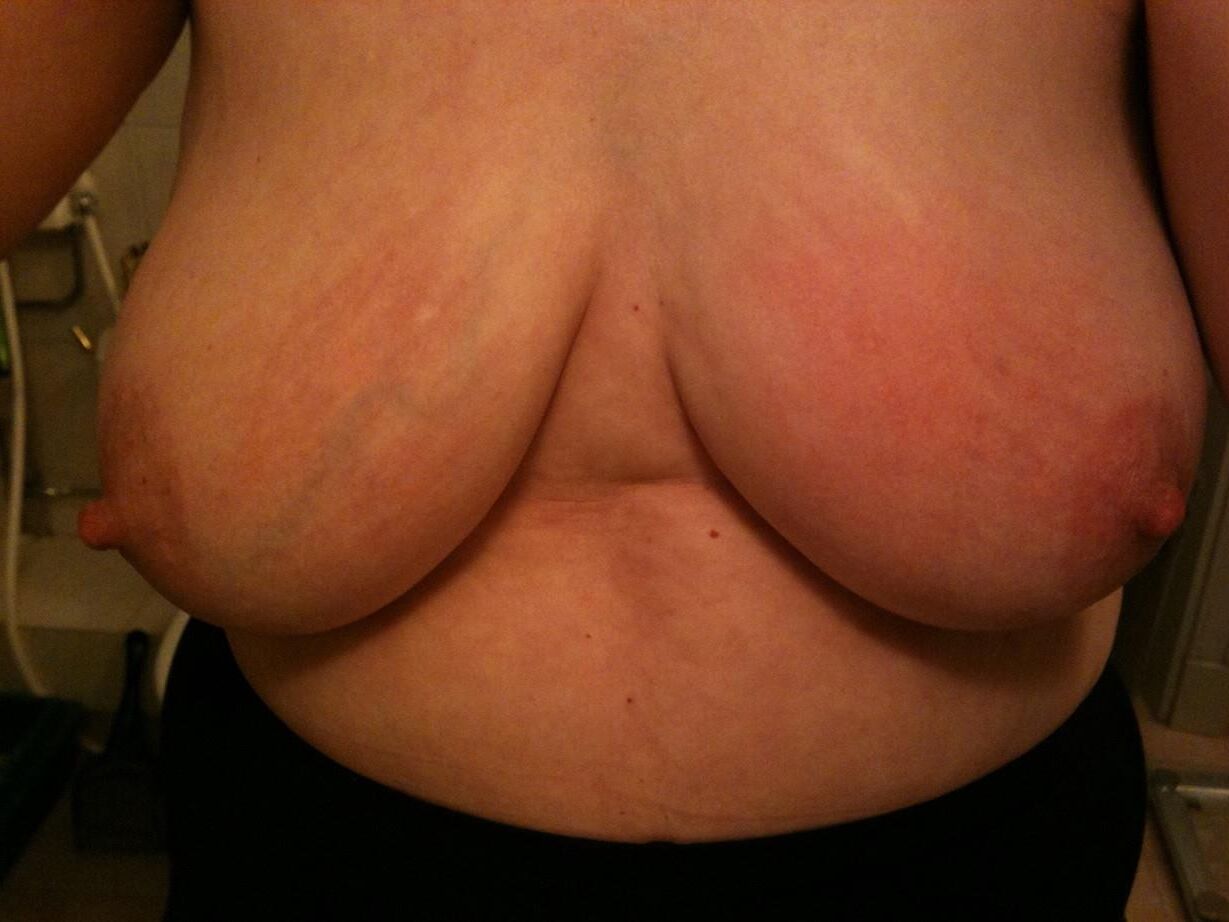 Milf pucilia cecilia exposée