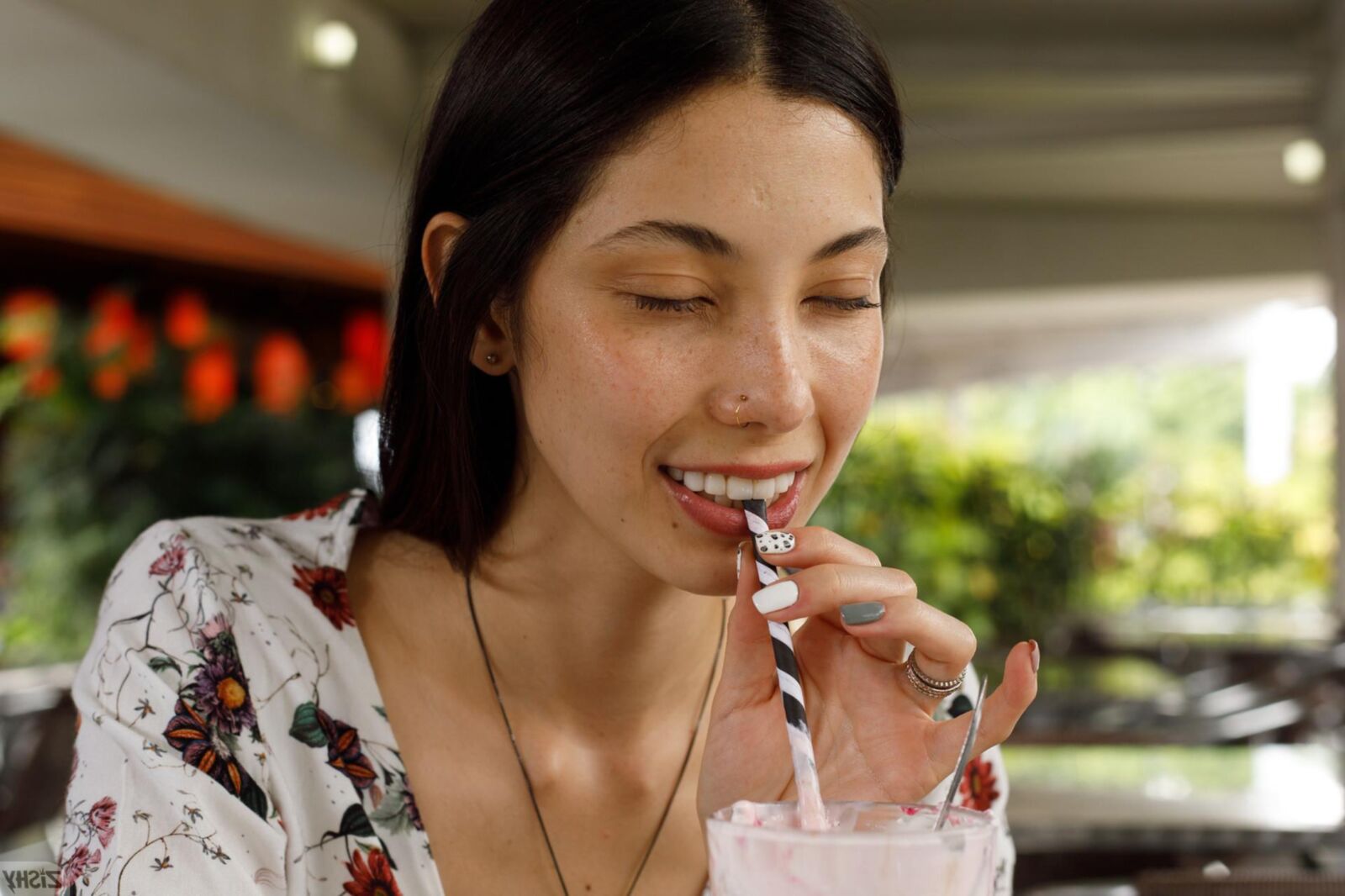 Julia Campos Milkshake Cumbia