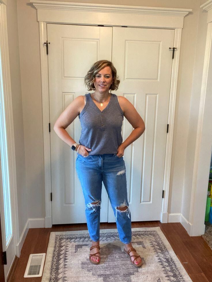 P interesse em beleza adorável loira com Milf Cassandra