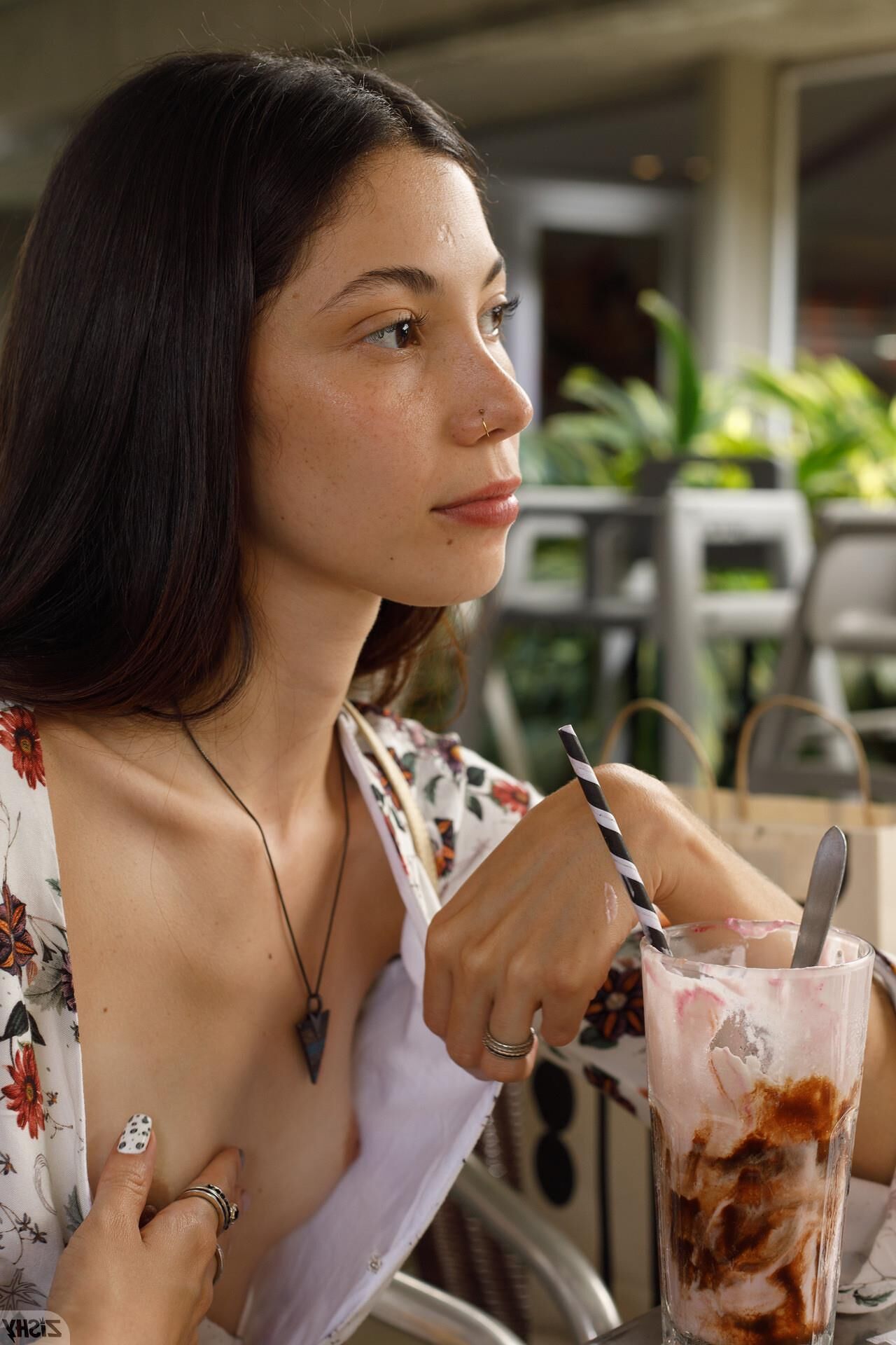 Julia Campos Milkshake Cumbia