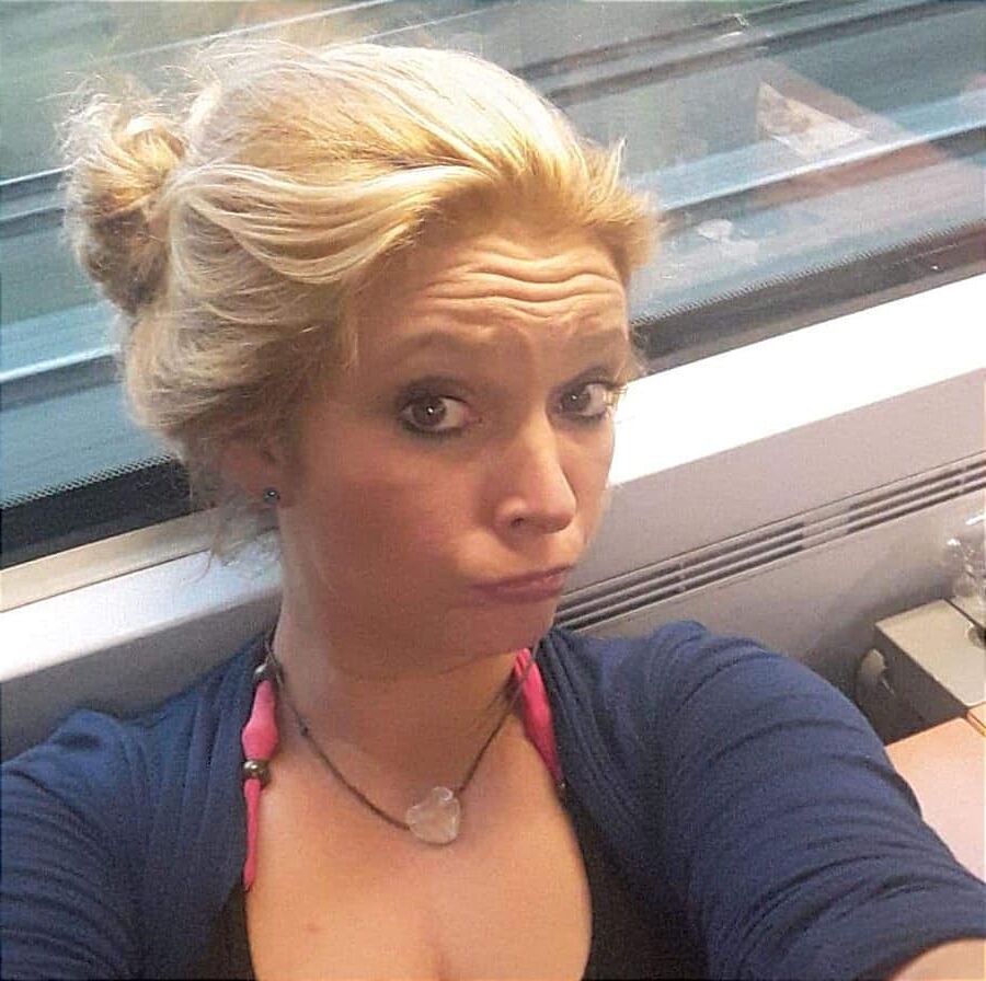 German Milf Mandy L. (Ready for tributes!) 