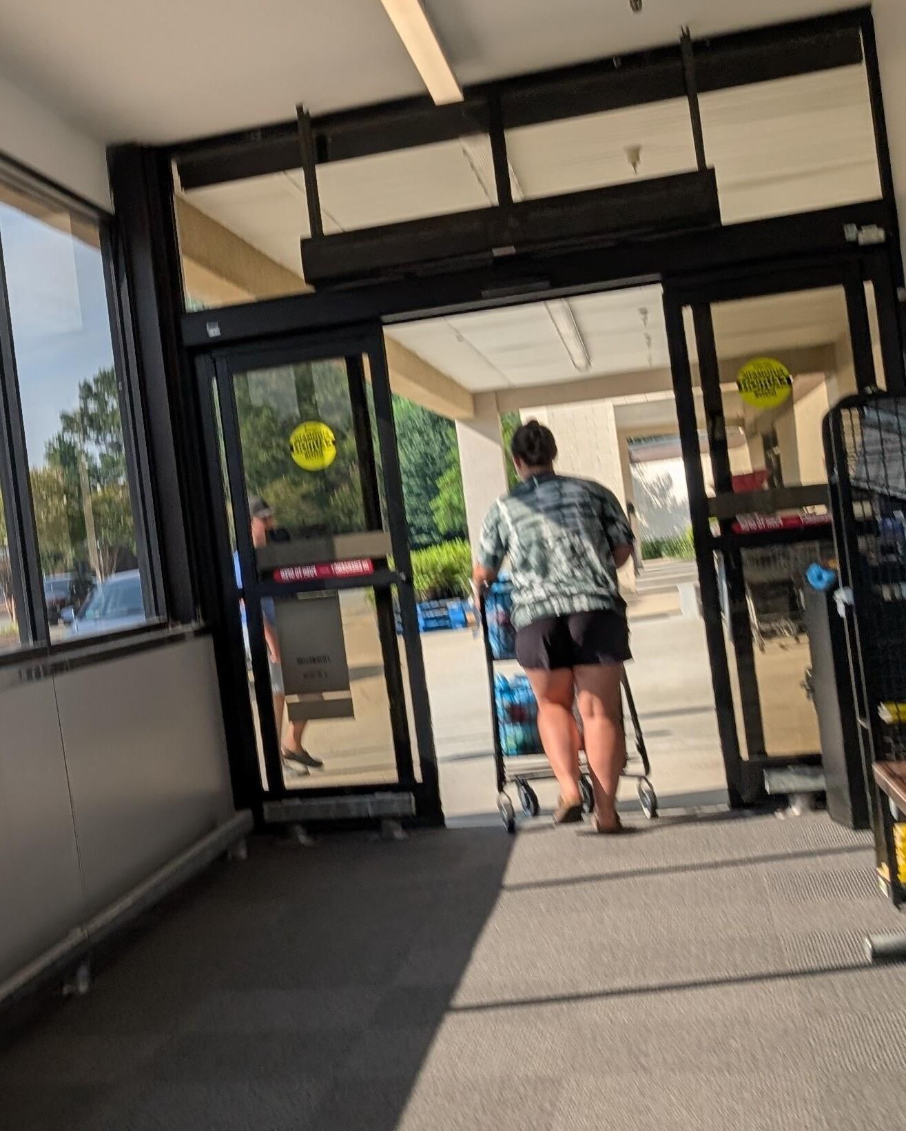 Thick shoppers 