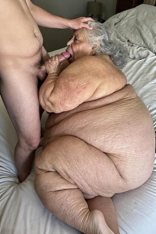 Large Grannies With a Dude Who Loves Large Grannies