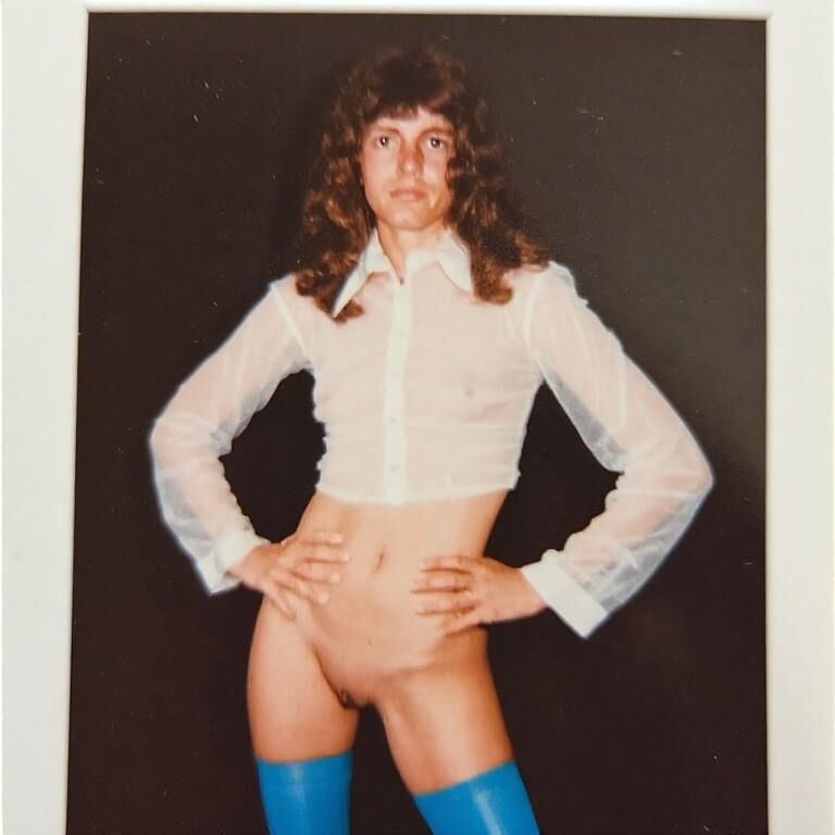 Blue stockings, bottomless young ladies