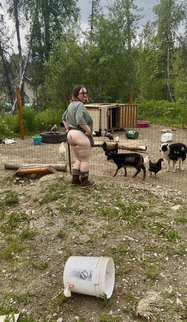 Жена