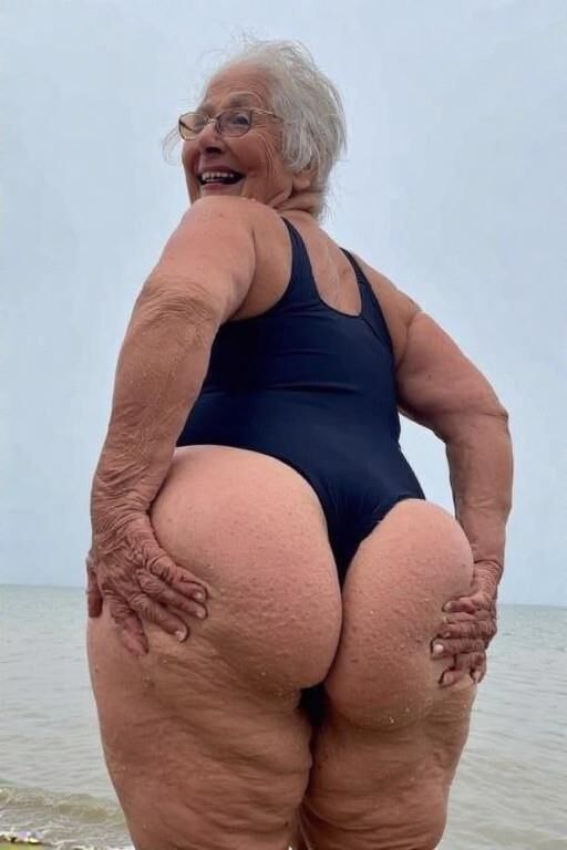Granny Asses at the Beach