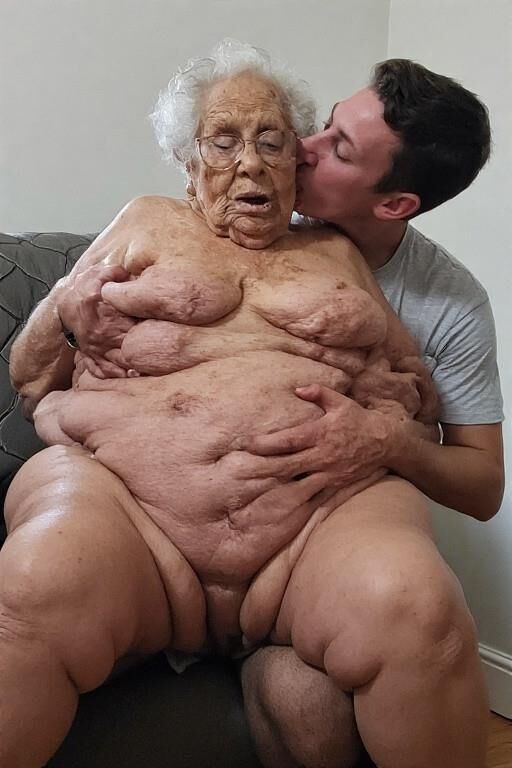 Large Grannies With a Dude Who Loves Large Grannies
