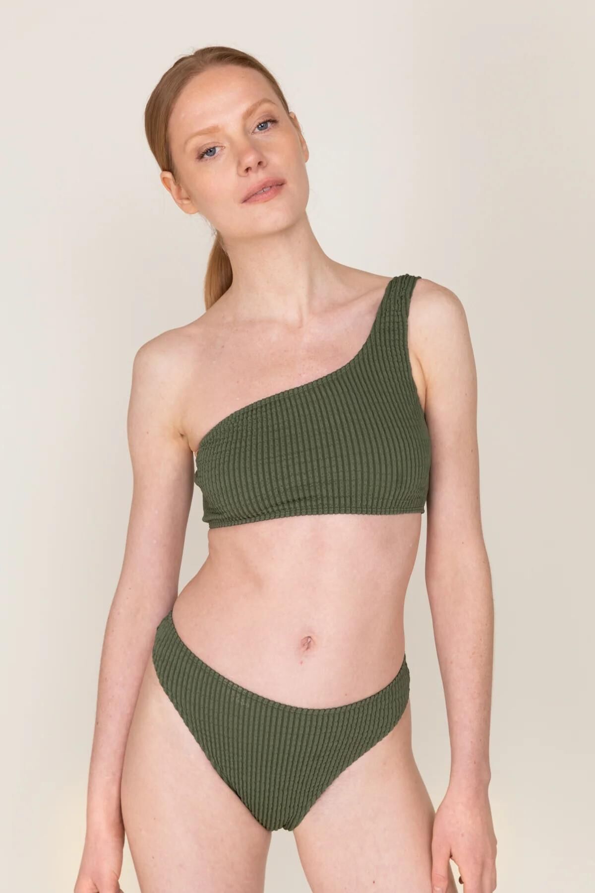 Modèle sexy Tina